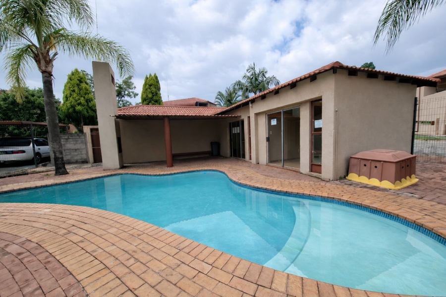 2 Bedroom Property for Sale in Safari Gardens North West